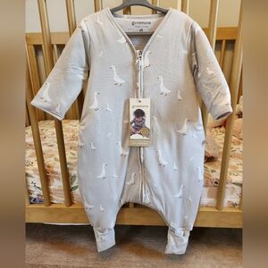 NWT Gunamuna Goose Print Footed Sleep Sack 1.0TOG